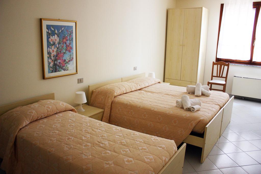 Hotel La Pineta Arborea Værelse billede